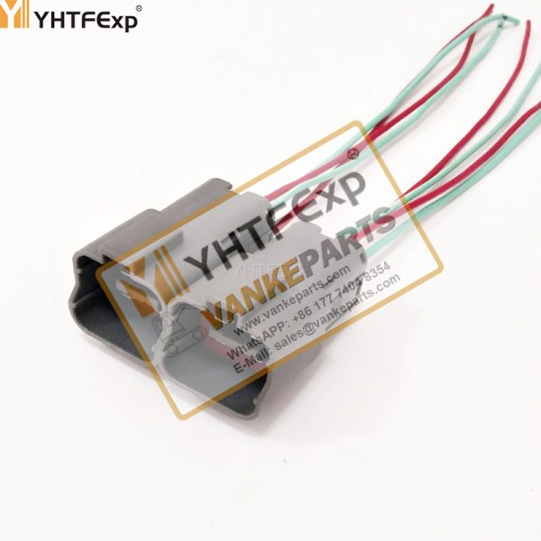 010030-komatsu -6 throttle motor plug 4 wires