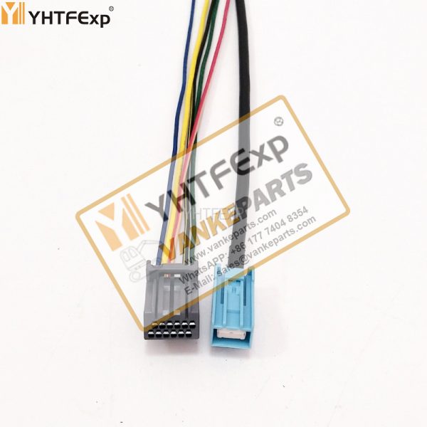010540-HITACHI Excavator ZX200-5G display plug high quality
