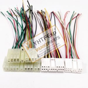 010319-DAEWOO Excavator 225-7 ECU PLUG High Quality